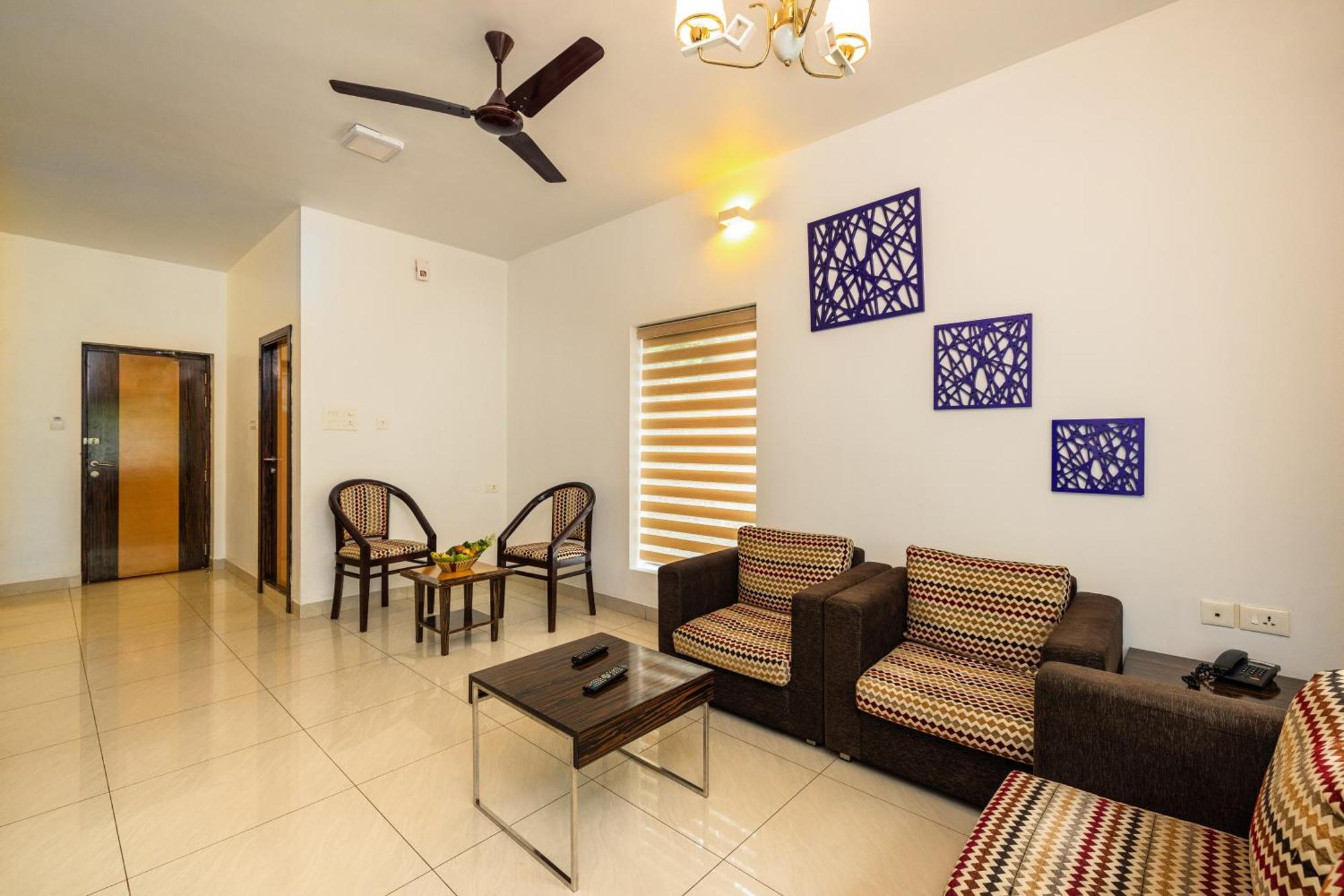 Casa Rio Resorts Athirappilly Exterior foto
