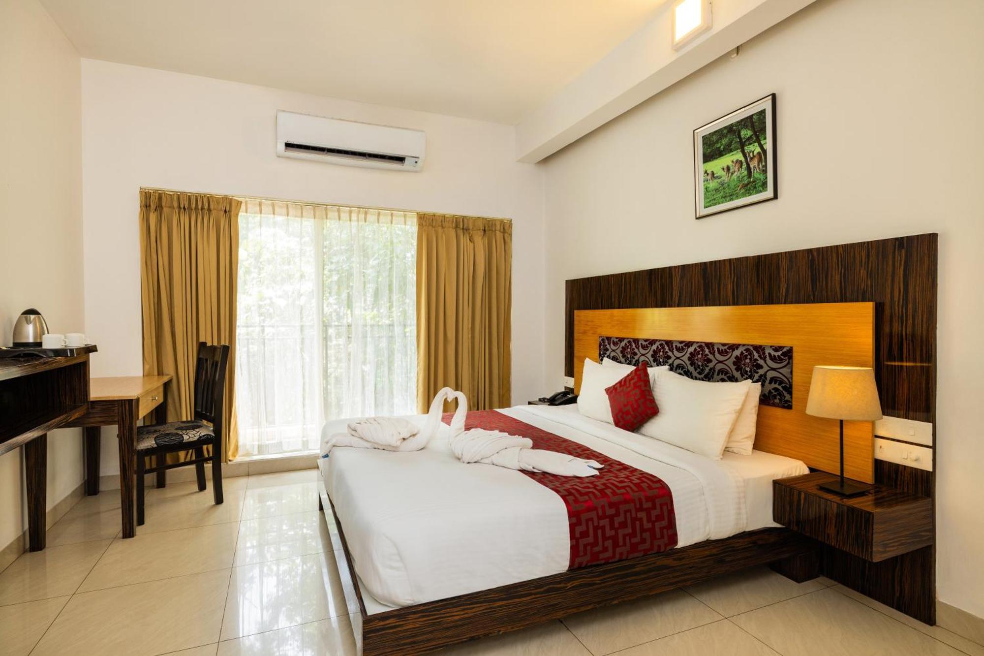 Casa Rio Resorts Athirappilly Exterior foto